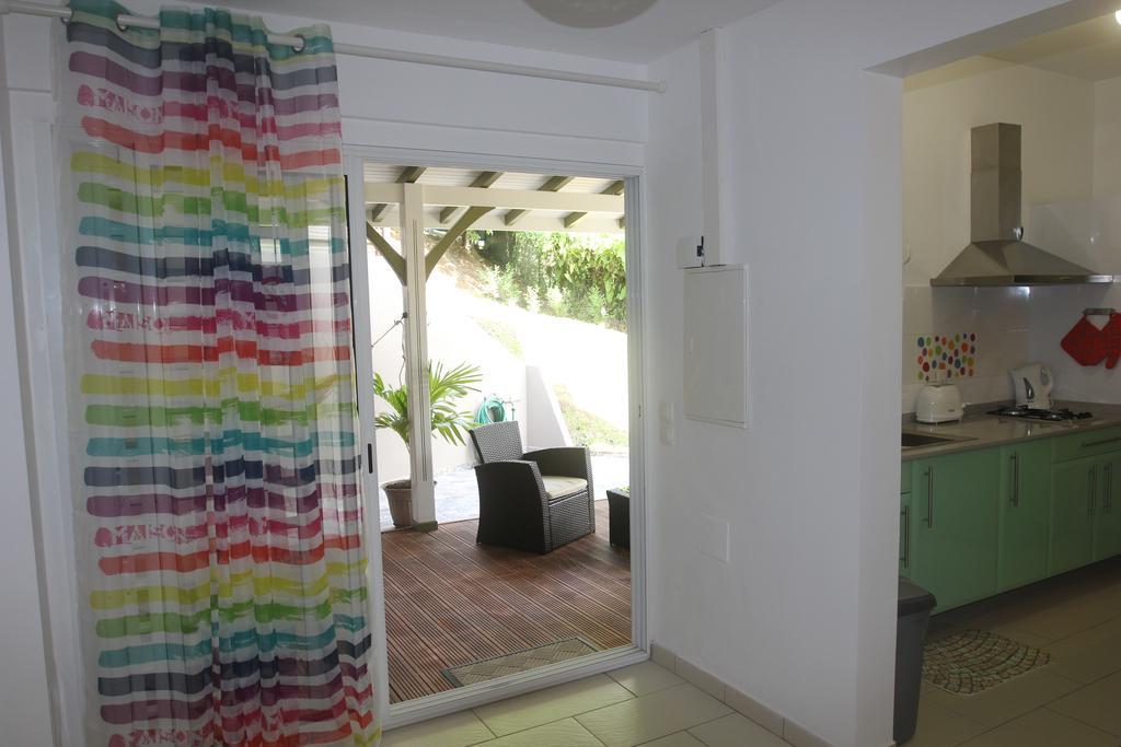 Plaisir De Vivre - T2 Proche Chum La Meynard Apartment ฟอร์-เดอ-ฟร็องส์ ภายนอก รูปภาพ